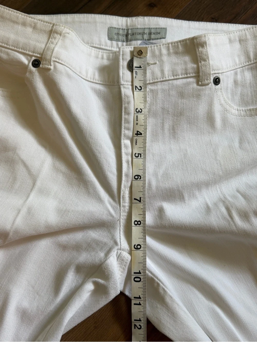 Chico’s | Platinum Denim Ultimate Fit White Straight Leg Jeans Size 0.5 (US 6)
